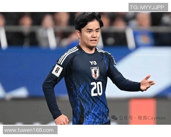 日本足球明星壁纸精选 展现赛场风采与激情魅力